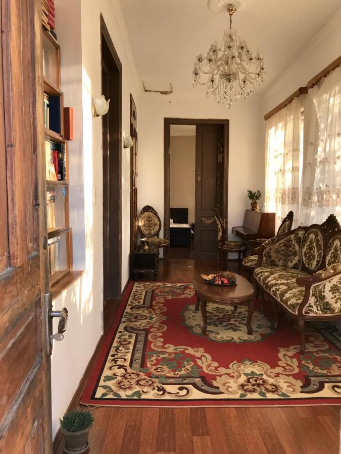 Guest House Nona คูทายสิ ภายนอก รูปภาพ