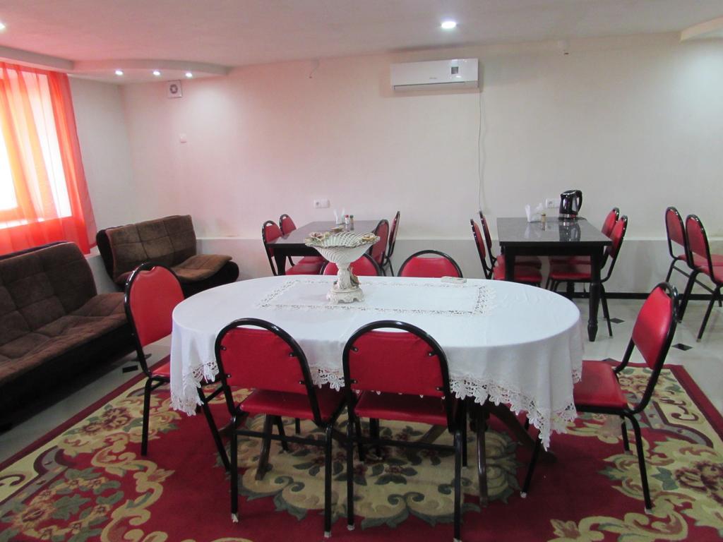 Guest House Nona คูทายสิ ภายนอก รูปภาพ